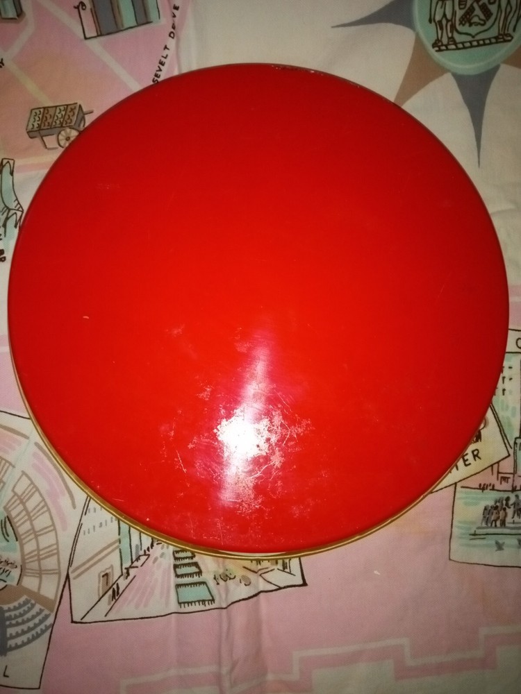 Leinenkugel's double bubble clock, Autographed tray, Signed Pitcher, Original!!