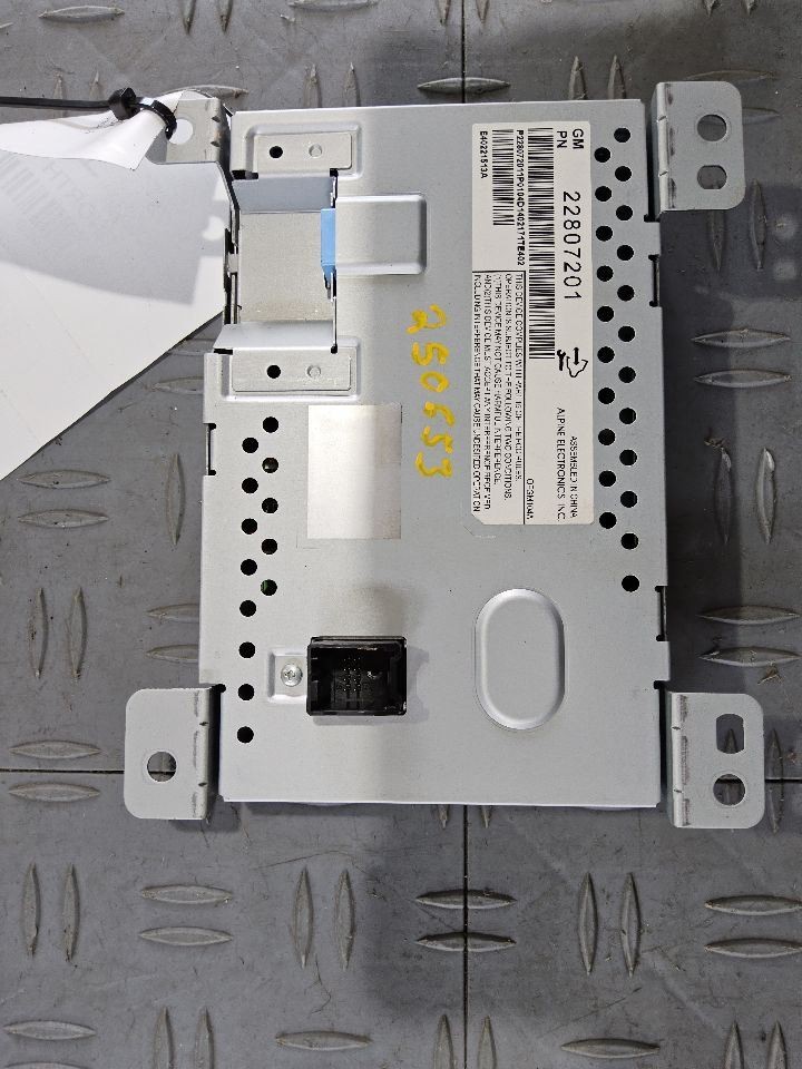 2010-2017 GMC Terrain Dash Mounted Lower 7" Display Screen