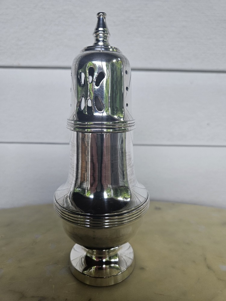 VINTAGE SILVER PLATED MUFFINEER SUGAR SHAKER CASTER