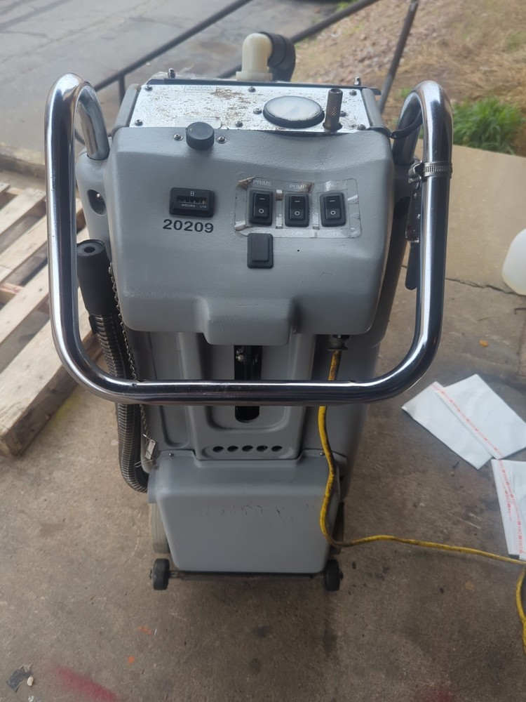 Cfr Altra 400 Carpet Extractor