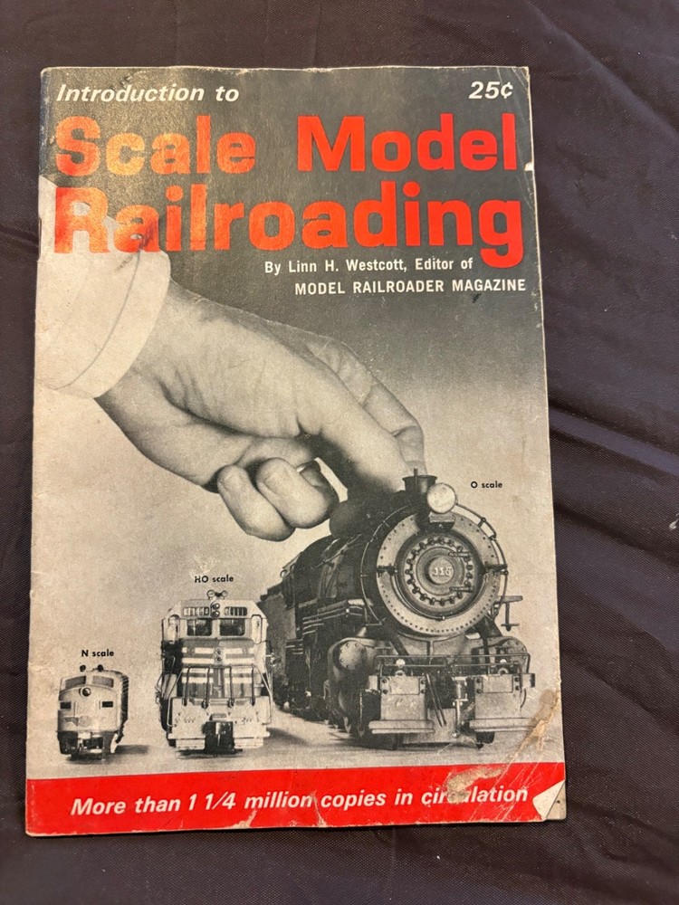 Introduction to Scale Model Railroading Booklet  / Westcott - 1969
