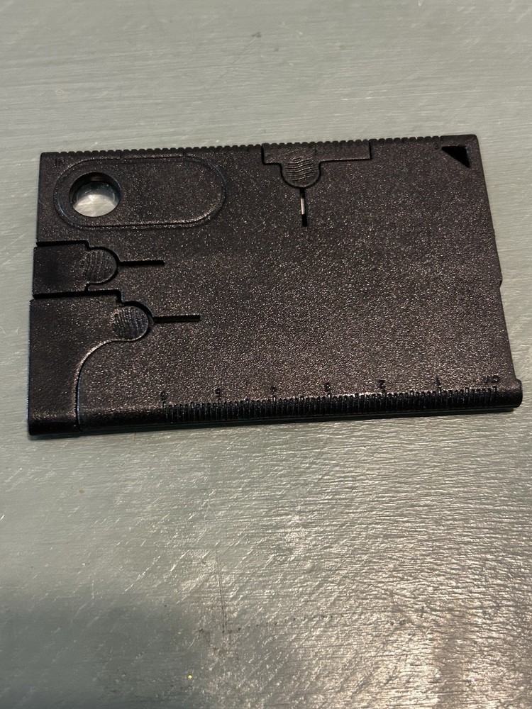 10 in 1 Multi Function Survival Card Pocket Tool Kit