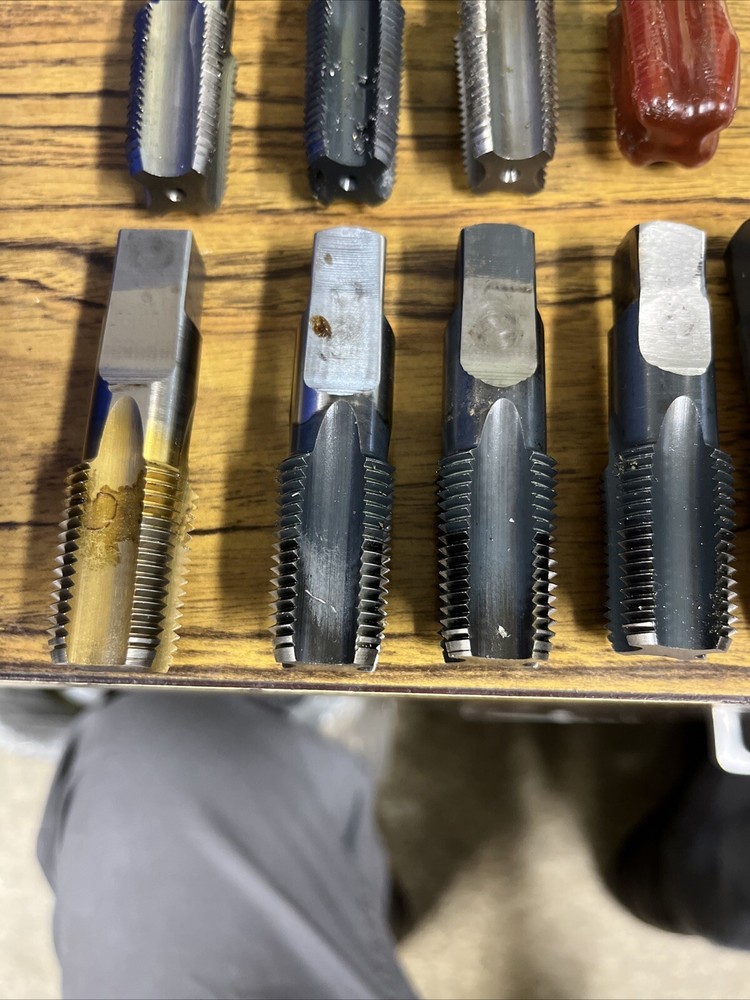 14x - 1/2-14 NPT Taps