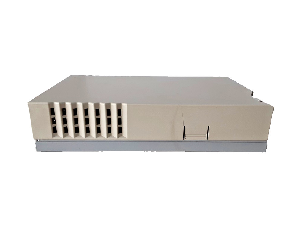 Sun Microsystem Model 611 599-2119-01 External SCSI Drive Enclosure - UNTESTED