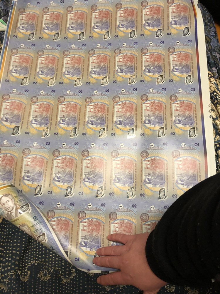 1990 samoa 2 tala 35pc uncut sheet Banknote rare. Cheapest