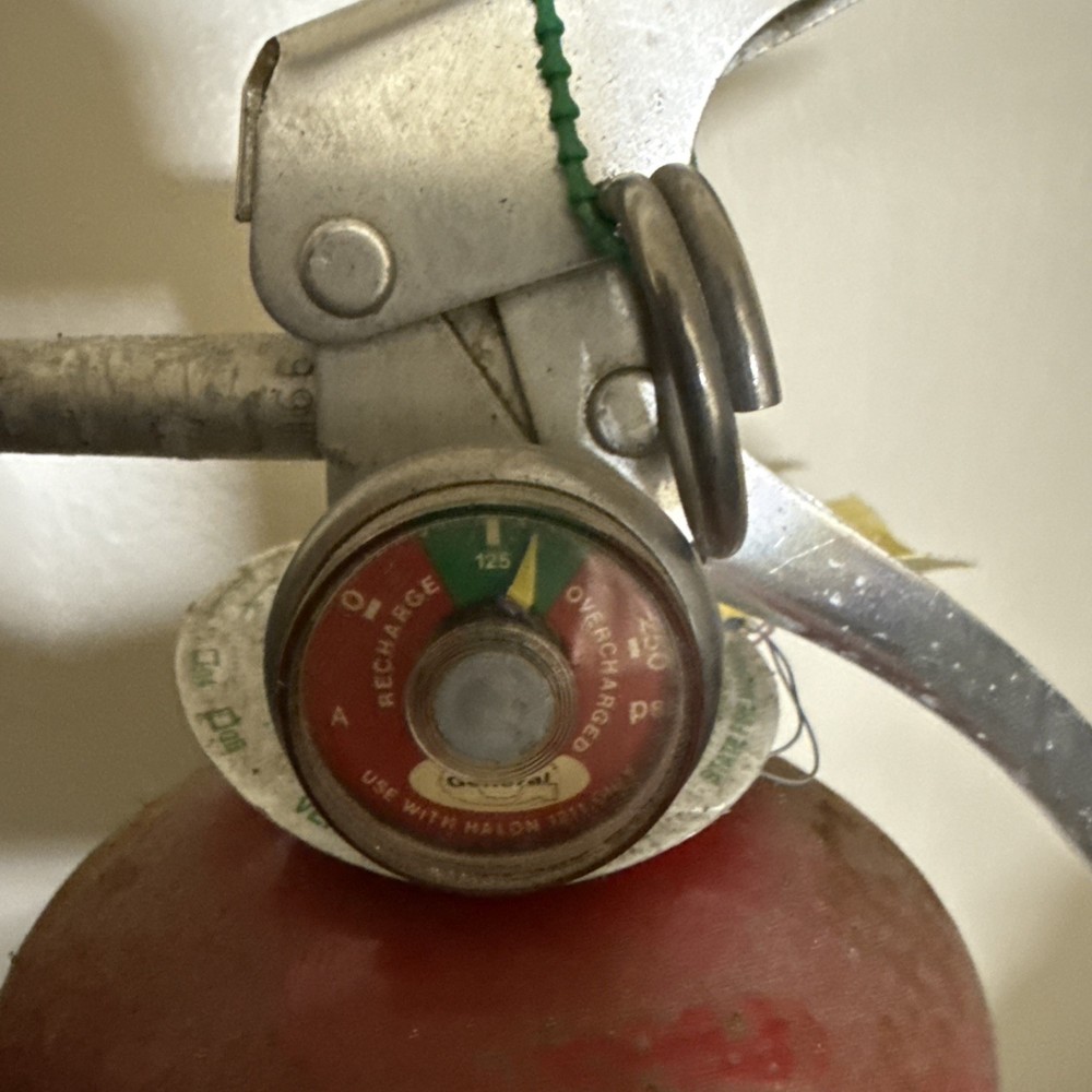 FIRE EXTINGUISHER, 9 LB RECHARGEABLE TANKS, SEALS NOT BROKEN