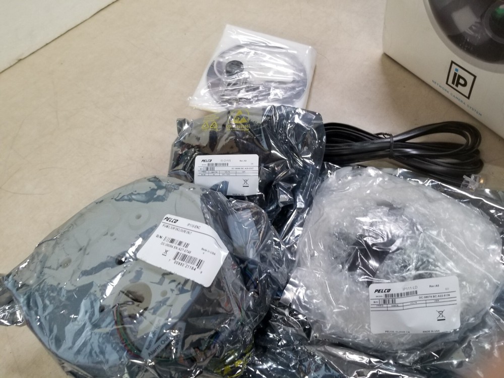 Pelco IP111-CHV9 Camclosure Integrated Camera System
