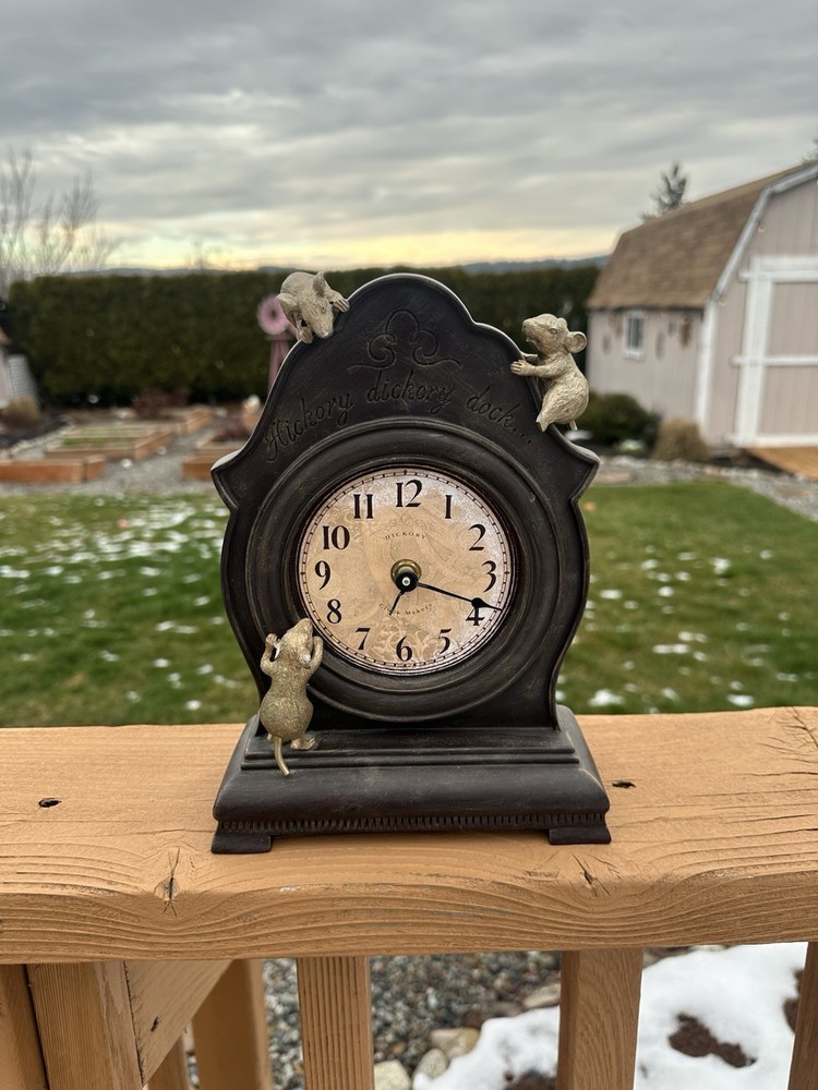 AS IS VINTAGE HICKORY DICKORY DOCK CLOCK Mouse Rare