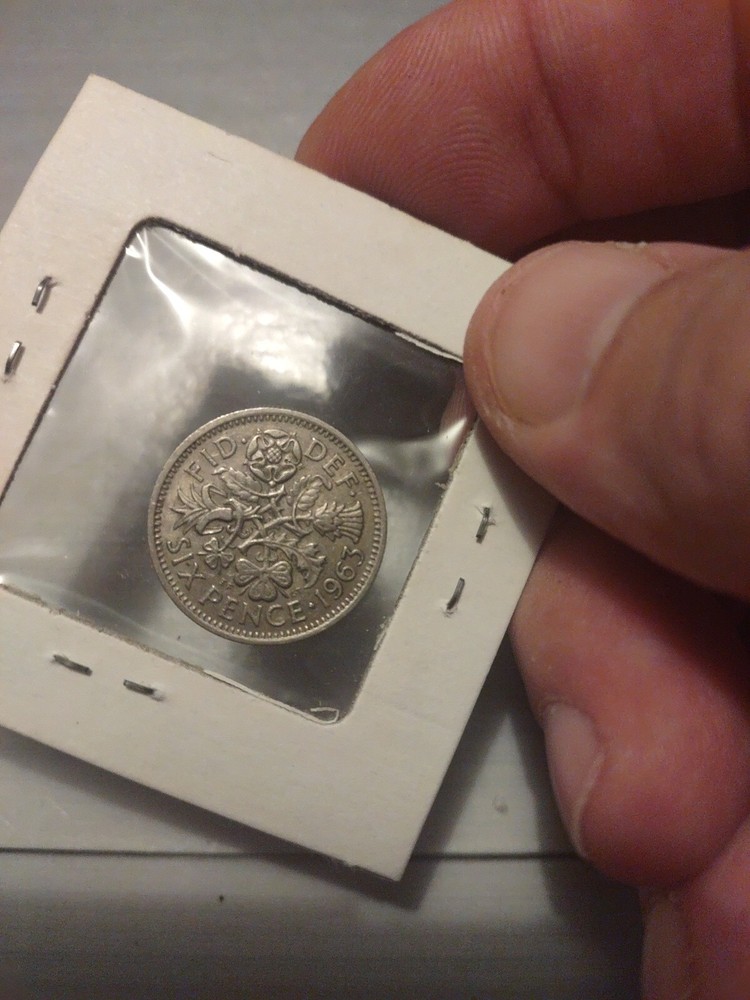 1963 Great Britain 6 Pence Regina