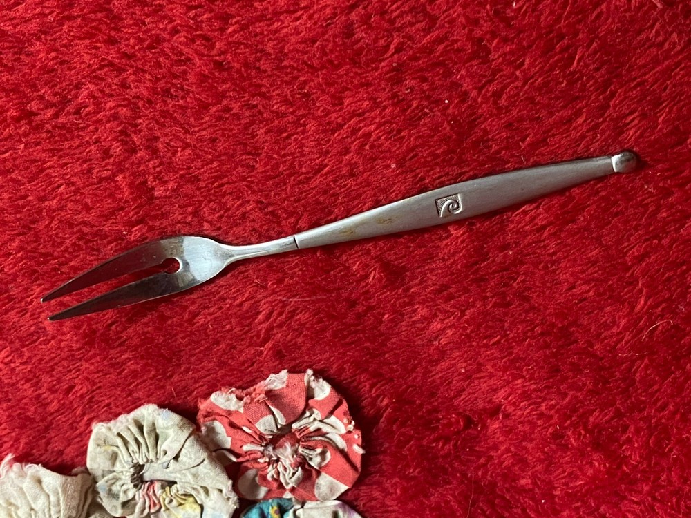 Pierre ? Paris Hors d'Ouevres Fork Mini Silvertone