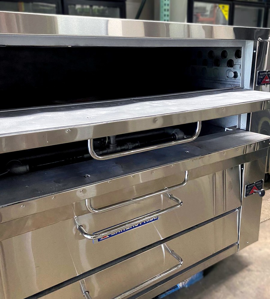 Used BAKERS PRIDE Y602 Double stack Pizza Deck - Natural Gas -Or Propane
