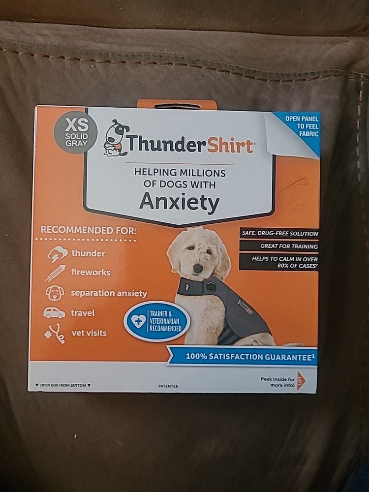 Brand New Thundershirt For Dogs W Anxiety XS 8-14lbs Solid Gray
