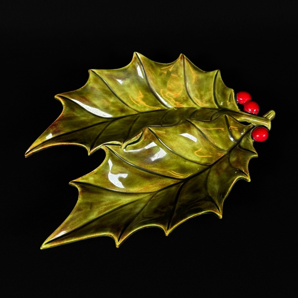 Atlantic Mold Ceramic Holly Leaf Berry Christmas Divided Candy