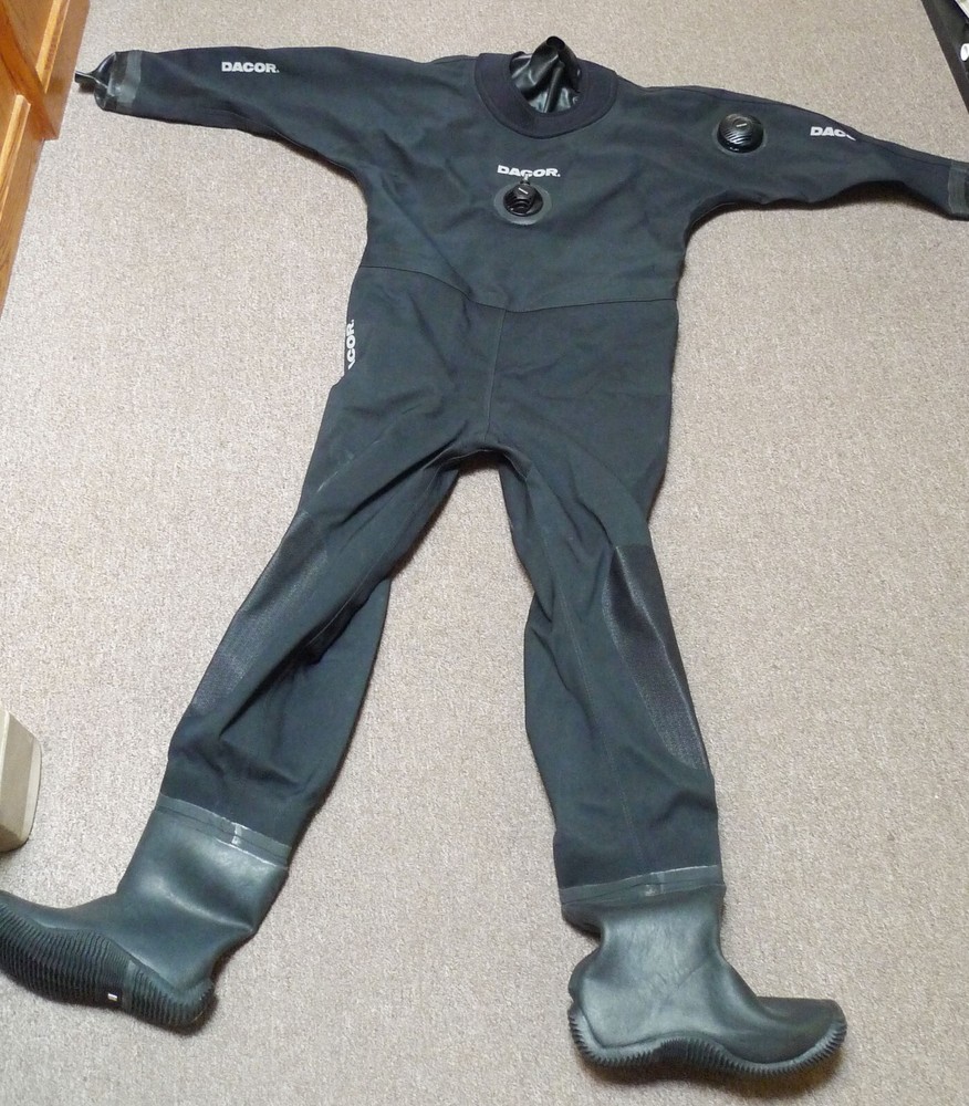 Dacor drysuit, small, new, with tags.