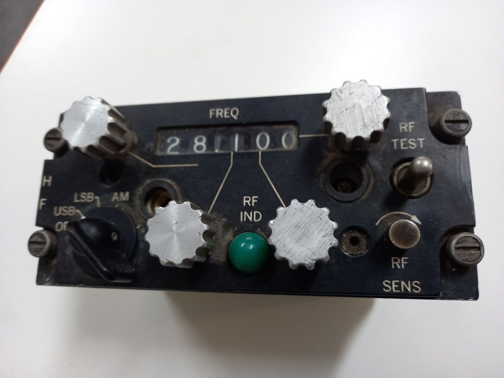 Control Radio Set C-4958/ARC-105