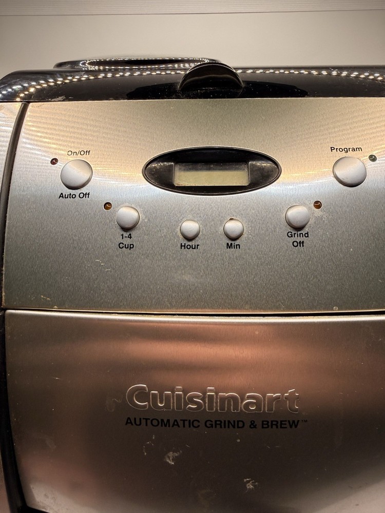 Cuisinart DBG 550 grind / brew coffee pot programmable