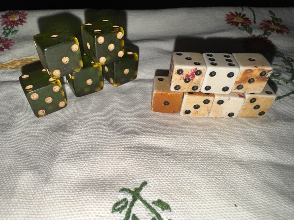 Vintage Dice 1940’s-1950’s