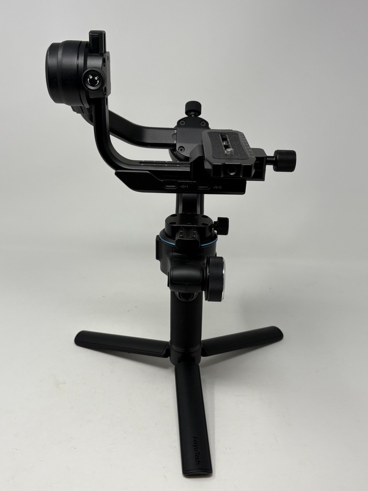 FeiyuTech SCORP C Camera Stabilizer 3-Axis Handheld Gimbal + SCORP Focus Motor