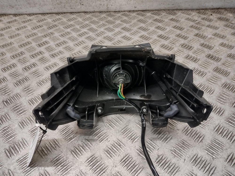 2012 HONDA PCX 125 REAR LIGHT