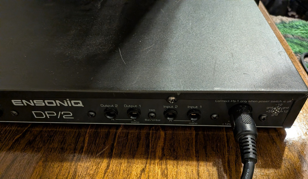 Ensoniq DP/2 DP2 Parallel Effects Processor Rack w/ Power Supply - low battery