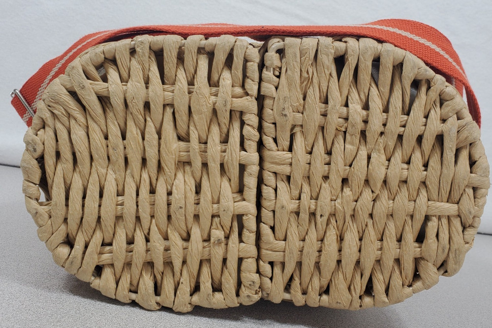 Wicker Wine Picnic Bottle & Accessory Tan Carrier With Shoulder Strap