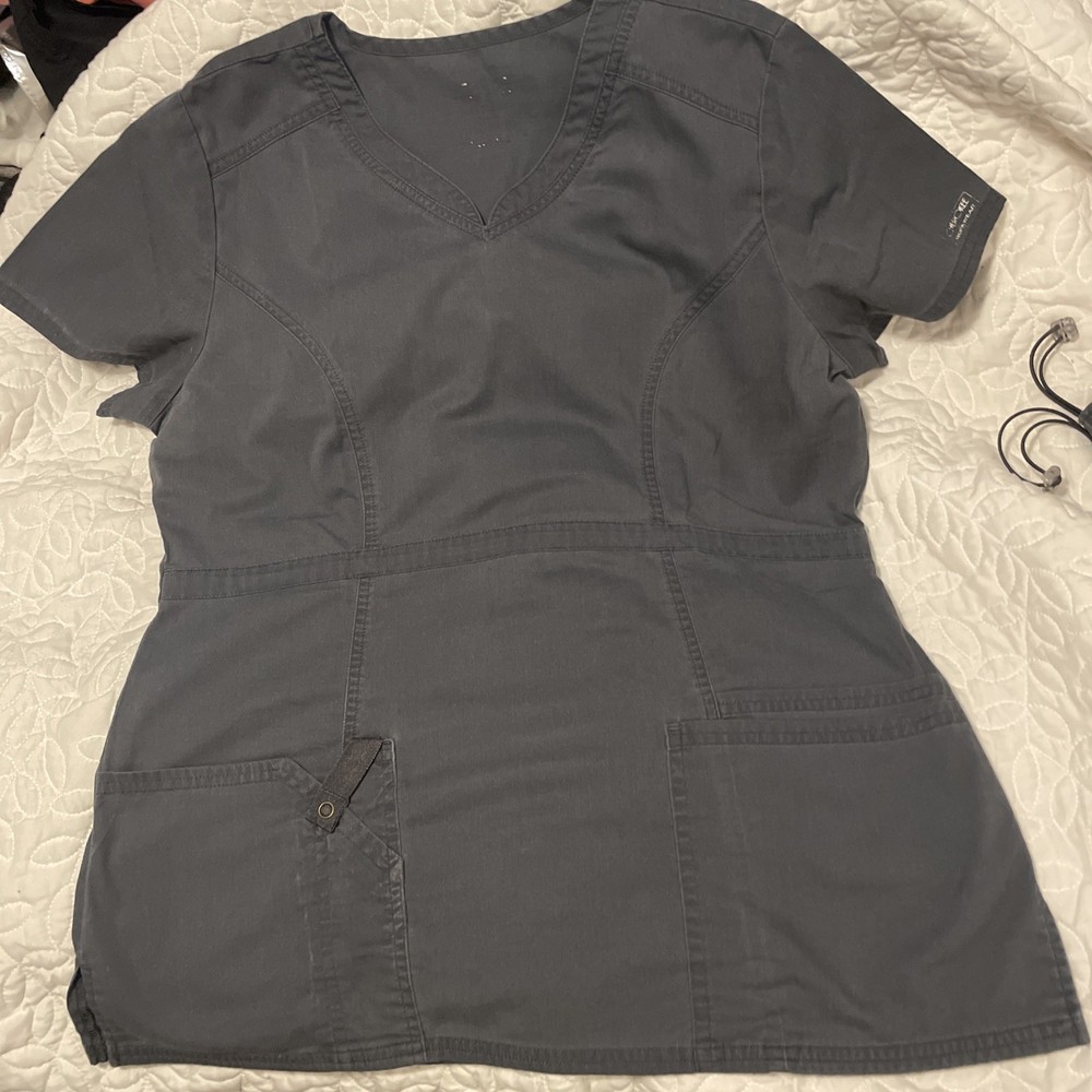 CHEROKEE Professional Workwear Scrub Set Grey Top and Pants Size Medium