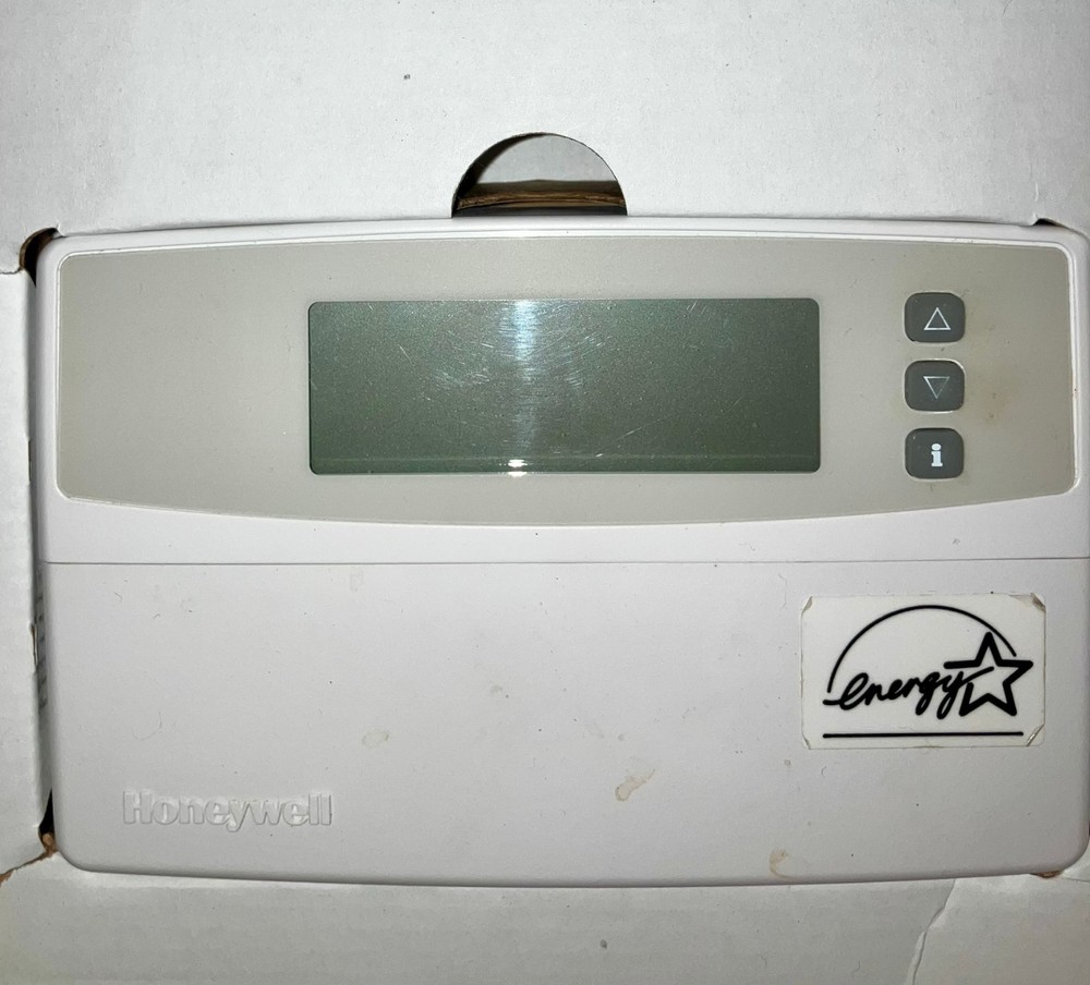 Honeywell Home Digital Programmable Thermostat Energy Star Untested Used
