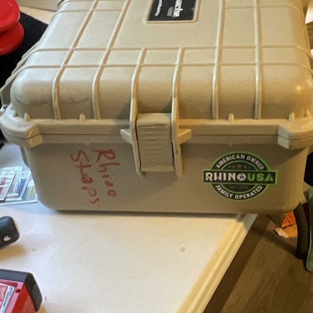 Apache 4800 Waterproof Dust Proof Hard Plastic Pistol Case Beige