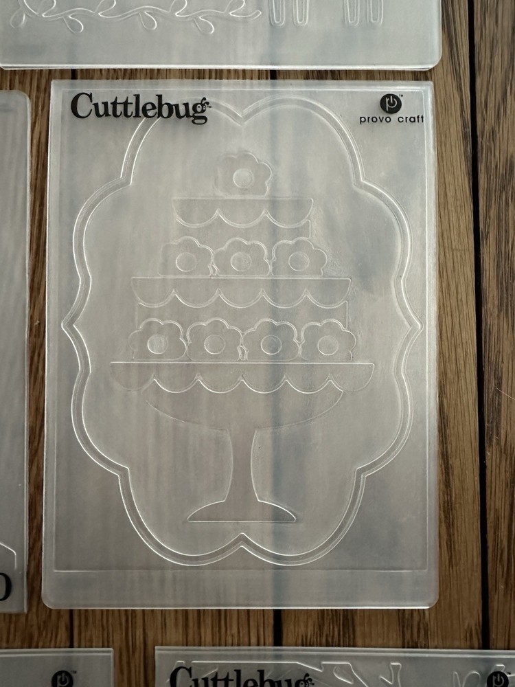 Lot Of 11 Cuttlebug Embossing Folders