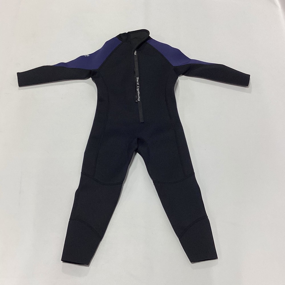 Youth Dark Lightning Black Wetsuit Size 4 EUC