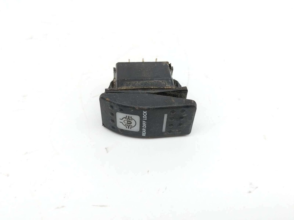 21 Can Am Defender XT Cab HD8 Rear Differential Lock Switch