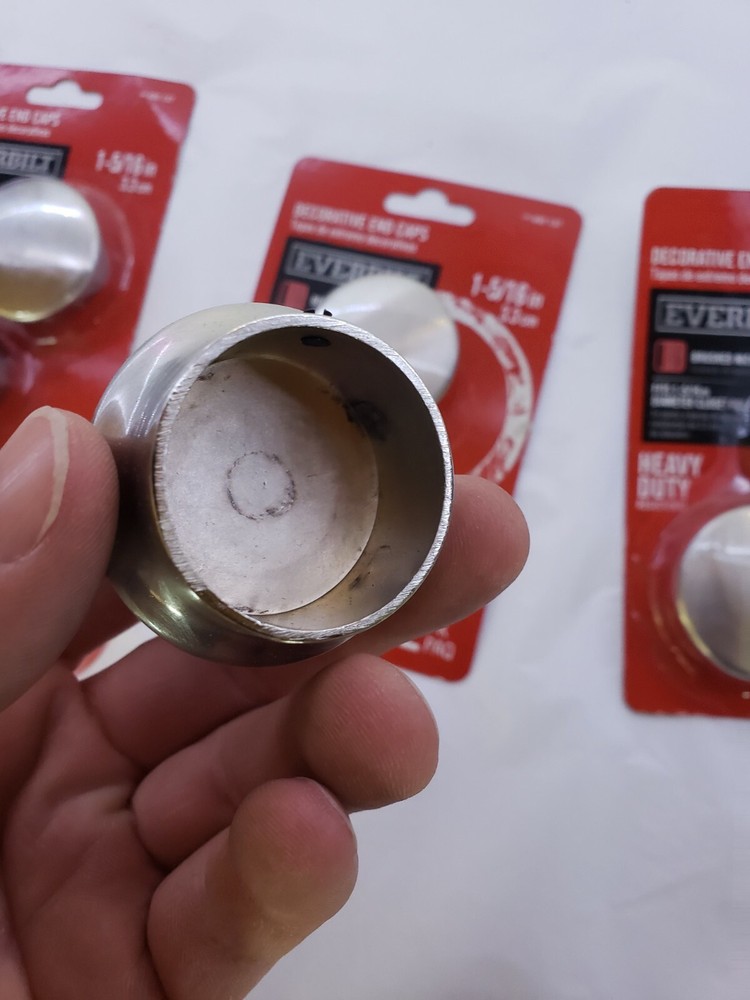 Everbilt 1-5/16" End Cap 490-137, 10 Units