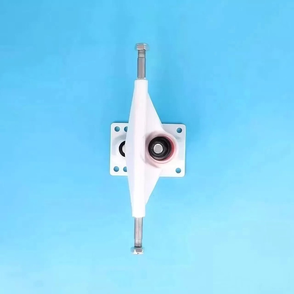 1 Pieces Skateboard Trucks White Set