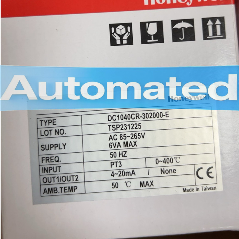 DC1040CR-302000-E 1PCS NEW Honeywell Temperature controller DC1040CR-302000-E