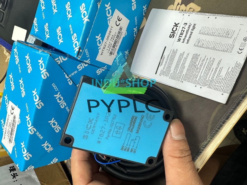 1Pcs NEW WTB27-3R2611 sensor