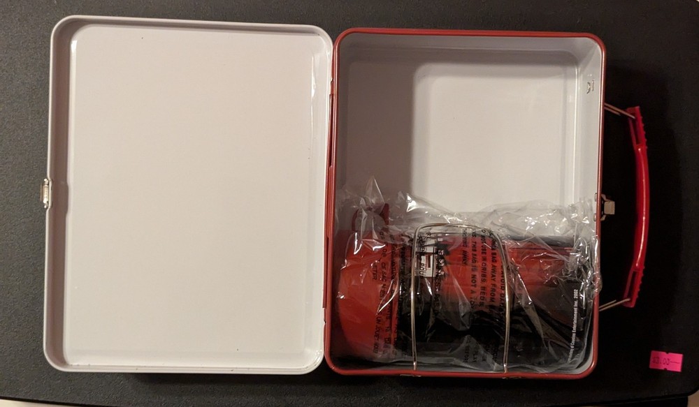 NECA EMINEM LUNCHBOX w/ THERMOS 2002
