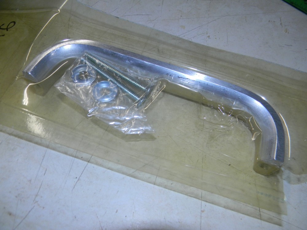 Satin Aluminum 7.5" Oval 1" Wide Solid Handle Pull Push