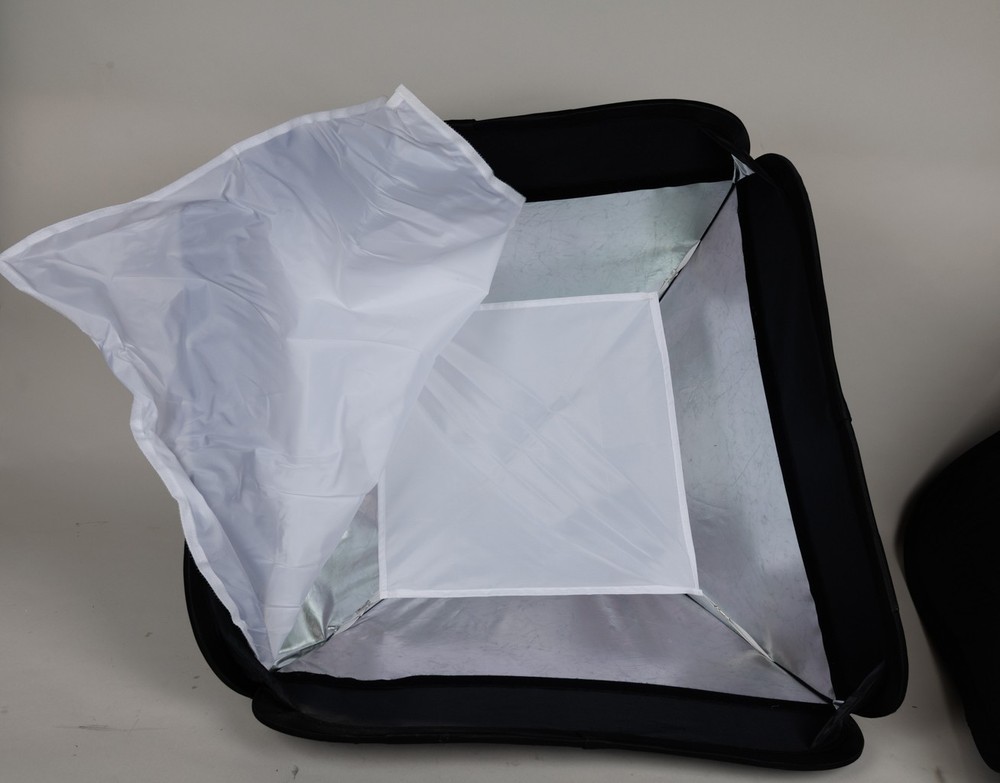 Neewer Speedlite Flash Mounts & Softboxes