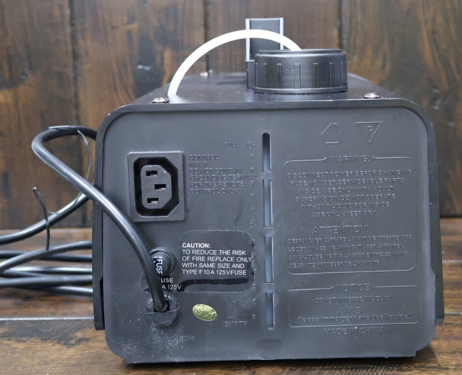 1 By One 650w Snowflake Machine *Pre-Owned*