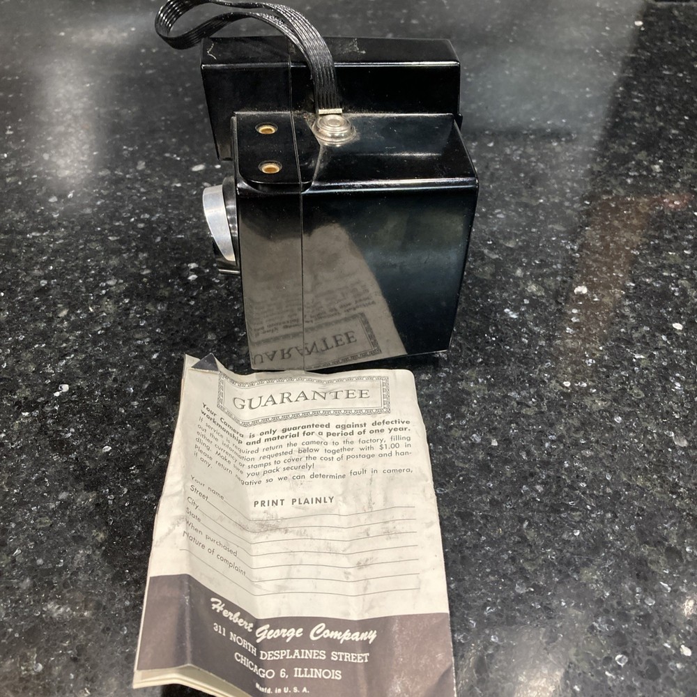 Vintage Imperial Debonair Flash Box Camera With Manual Untested With 4 Bulbs