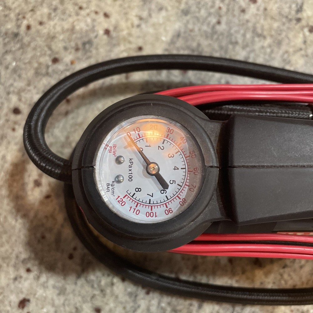 Viair 85P 12V Portable Air Compressor Kit