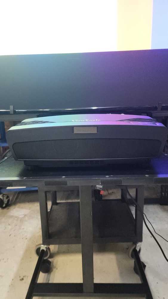 Viewsonic Ls810 Laser Ultra Short Throw Projector