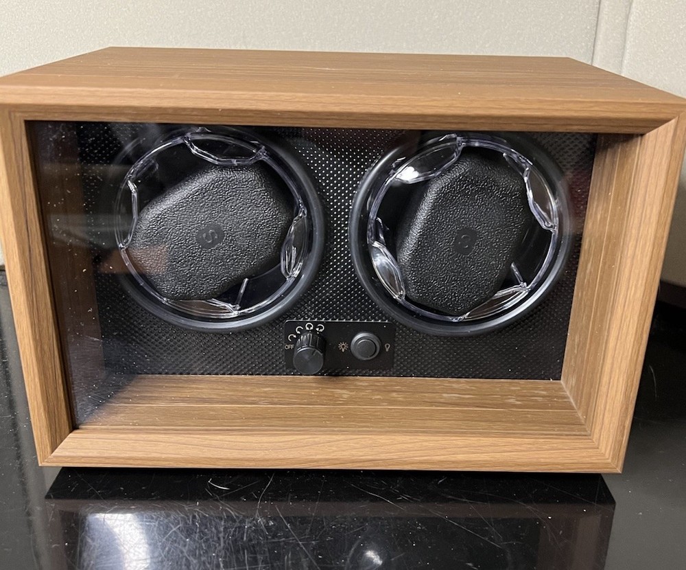 Automatic Watch Winder For Two Watch’s