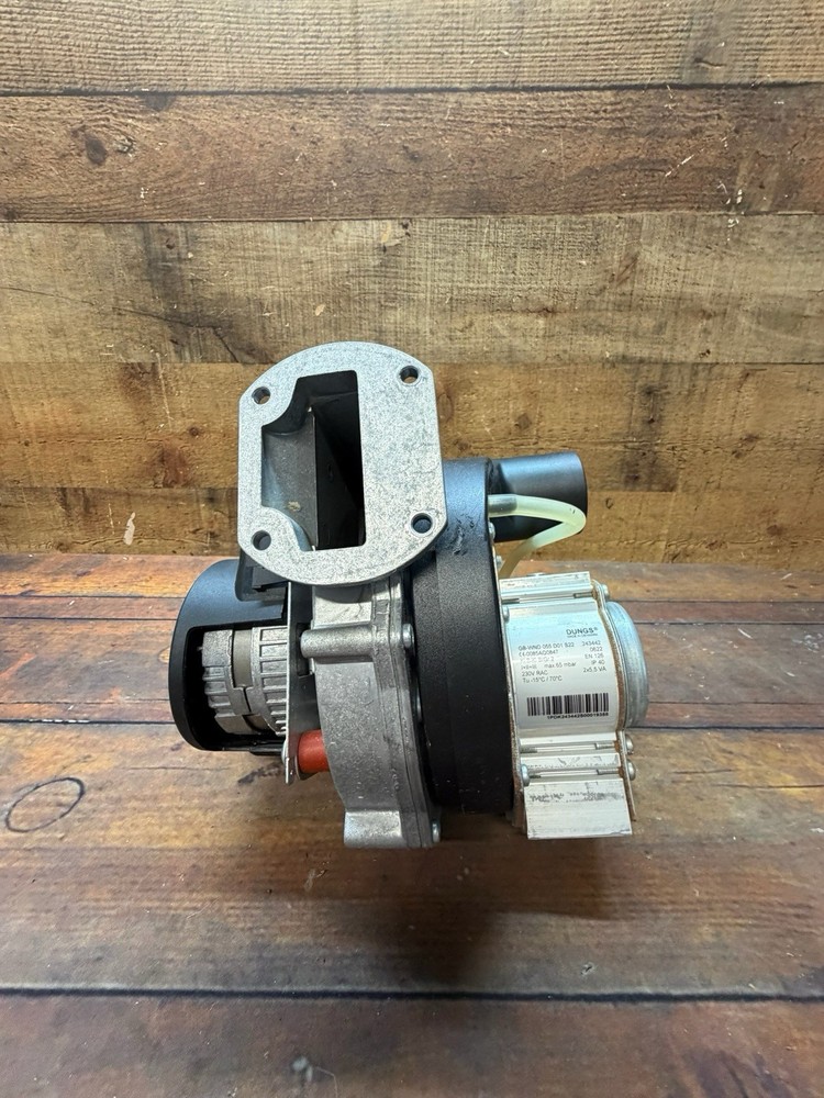 Dungs GB-WND 055 D01 S22 Gas Valve 230V 65mbar EN126 IP40 Rational