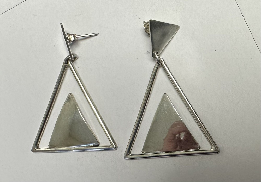 Sterling Silver .925 Mexico TD-69 Triangle Earrings