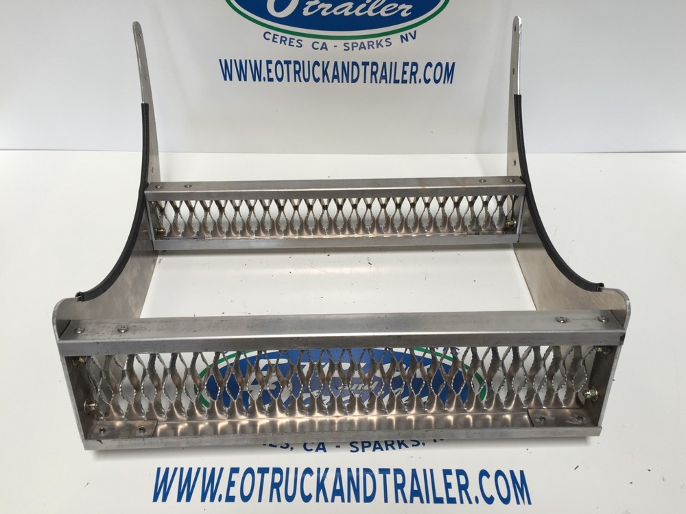 Peterbilt 23" Fuel Tank Steps - Complete Kit, Fits All Models