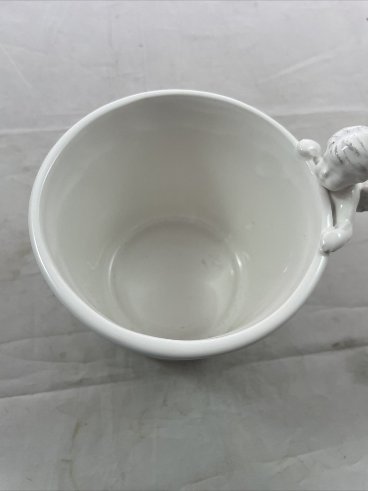 Round Planter Vase WIth Angle on Side 4"