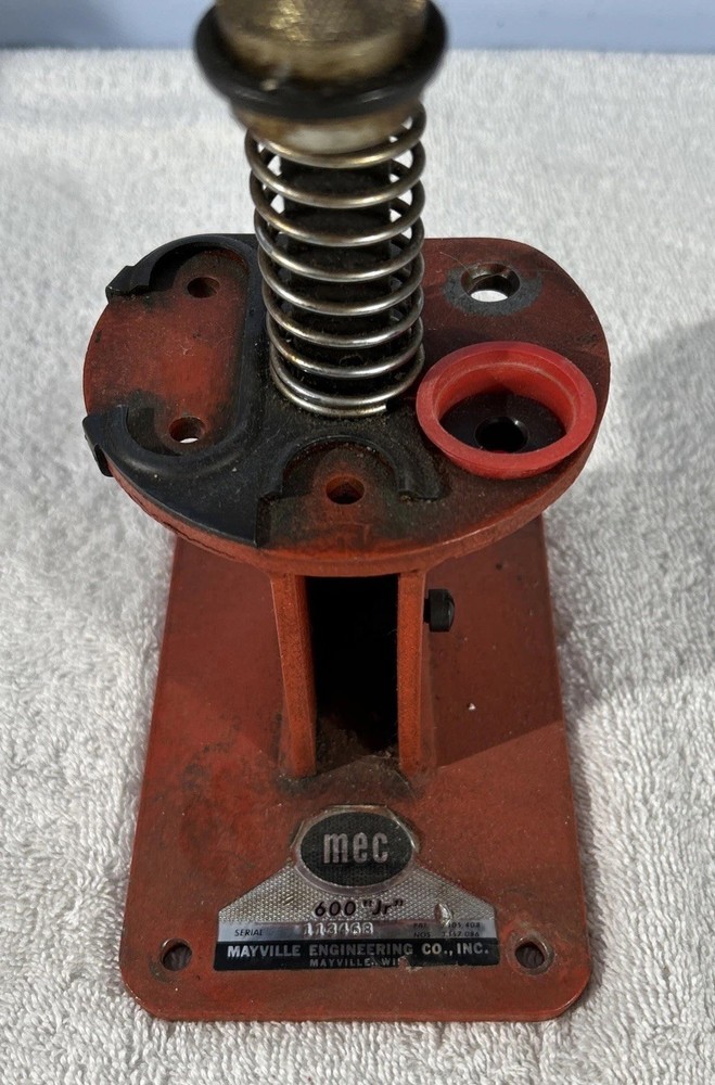 MEC 600 Jr 12 Gauge (based On MEC Color Coding And Size) Reloading Press