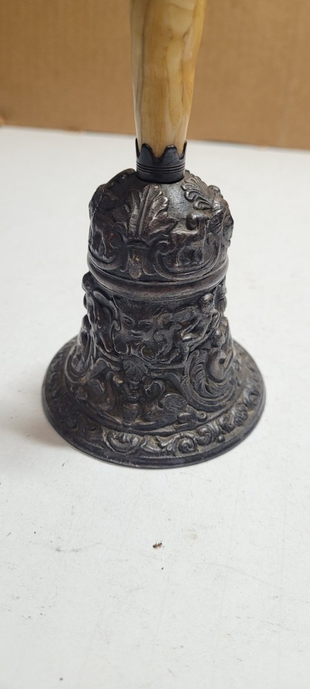 Florentine Gorham Silverplate Dinner Bell #042 5 1/4" x 2 3/4"