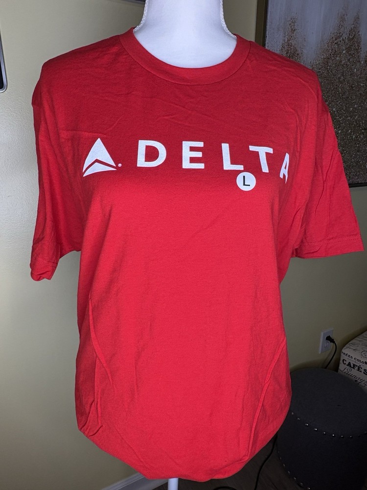 delta airlines t shirt
